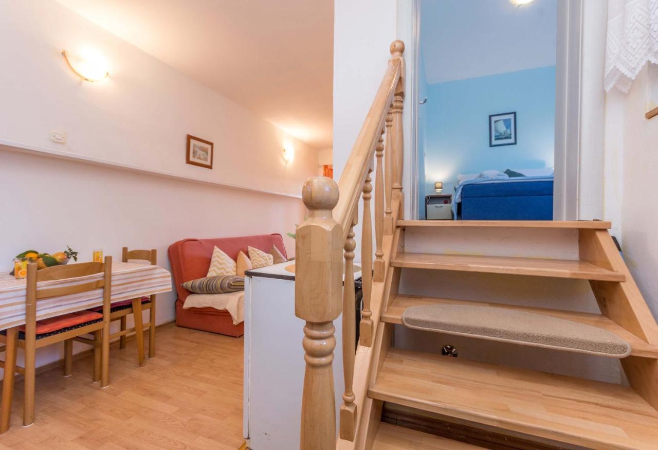 Savic Biograd Apartment บีโอกราดนาโมรู ภายนอก รูปภาพ