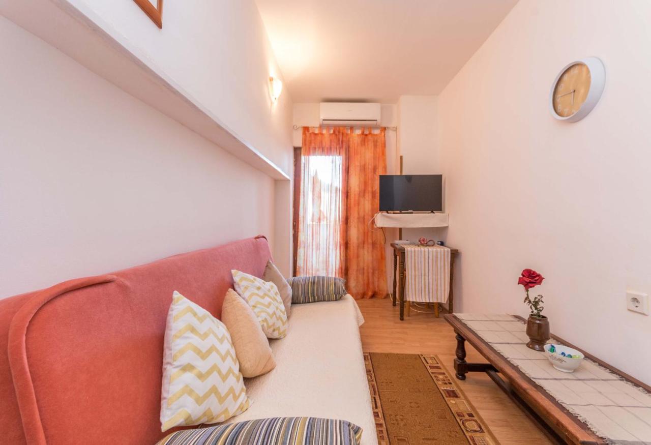 Savic Biograd Apartment บีโอกราดนาโมรู ภายนอก รูปภาพ