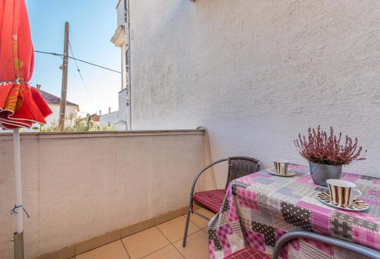 Savic Biograd Apartment บีโอกราดนาโมรู ภายนอก รูปภาพ