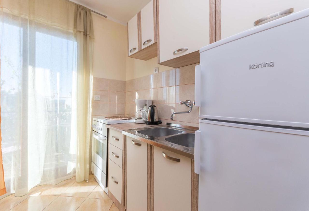 Savic Biograd Apartment บีโอกราดนาโมรู ภายนอก รูปภาพ
